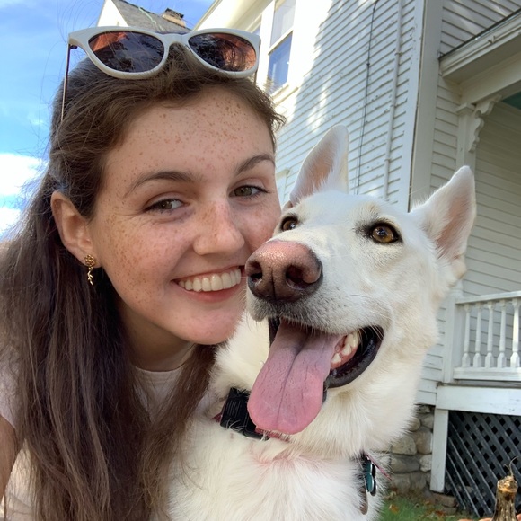 Meet your Posher, Colleen - Picture 2 of 3